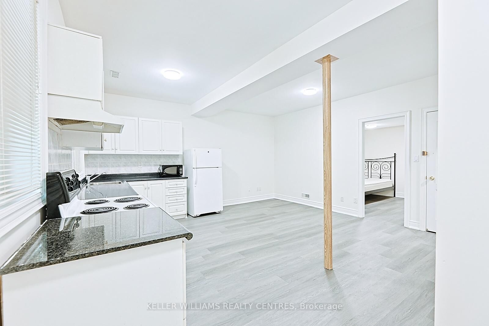 Property Photo:  61 Fairchild Avenue Bsmt  ON M2M 1T8 