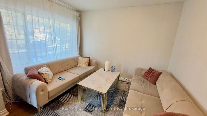 Property Photo:  13 Lanark Avenue Main  ON M6C 2B2 