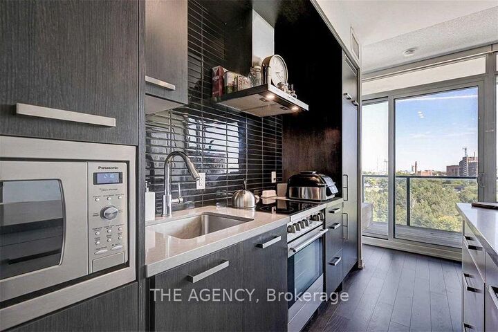 Property Photo: 120 Bayview Avenue N811 ON M5A 3R7