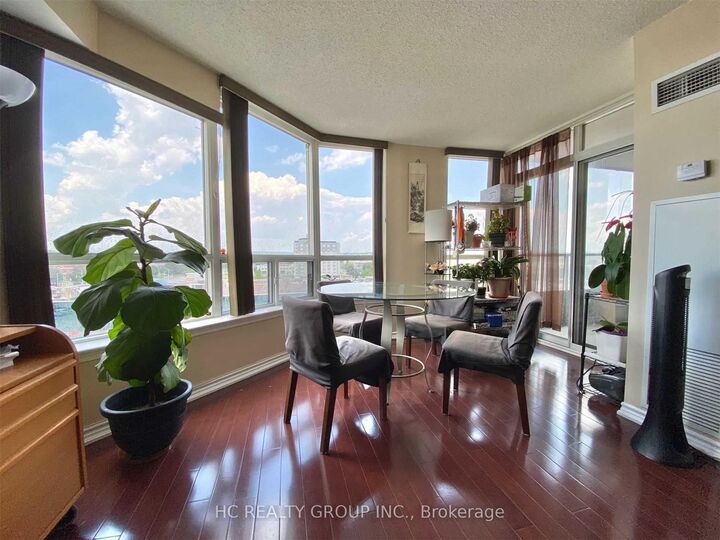 Property Photo:  9015 Leslie Street 710  ON L4B 3B6 
