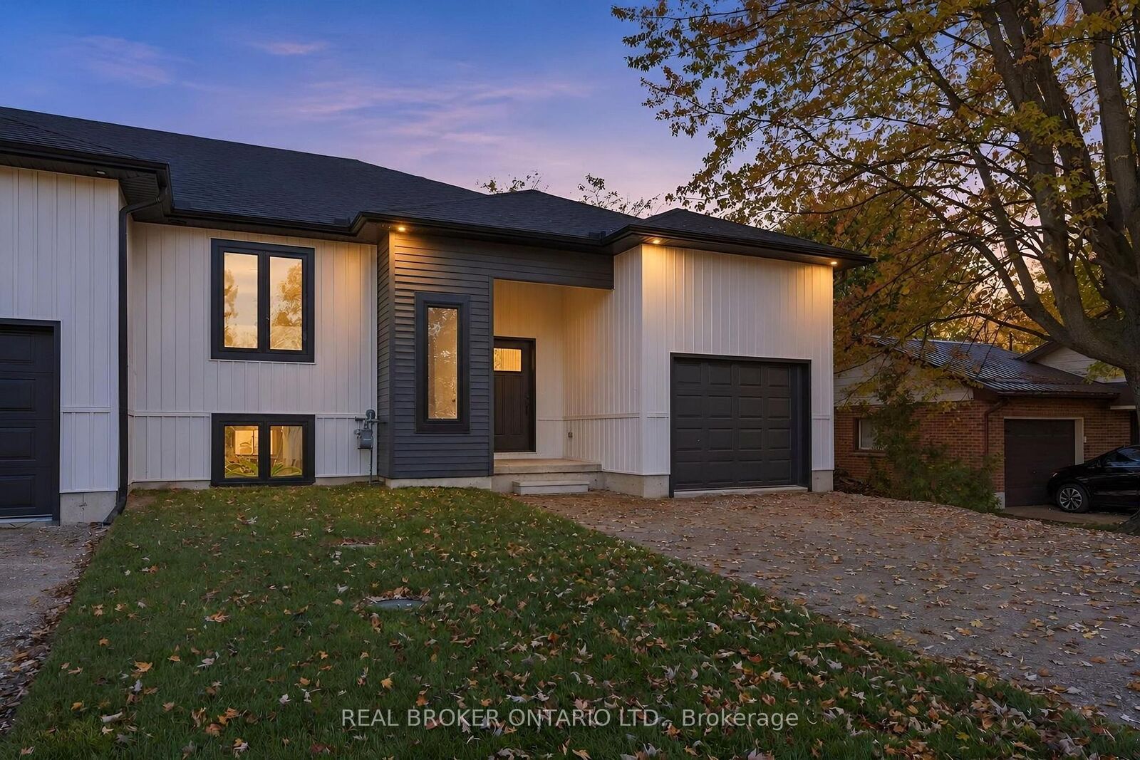 Property Photo:  157 Davis Street 1  ON N0L 2N0 