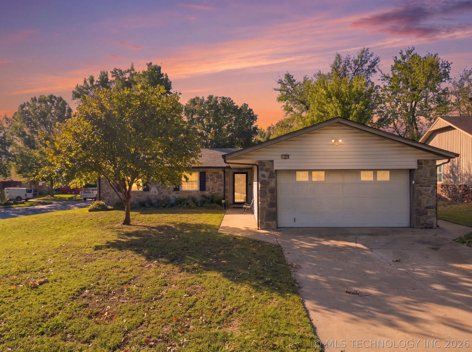 Property Photo: 503 W South Park Street OK 74011