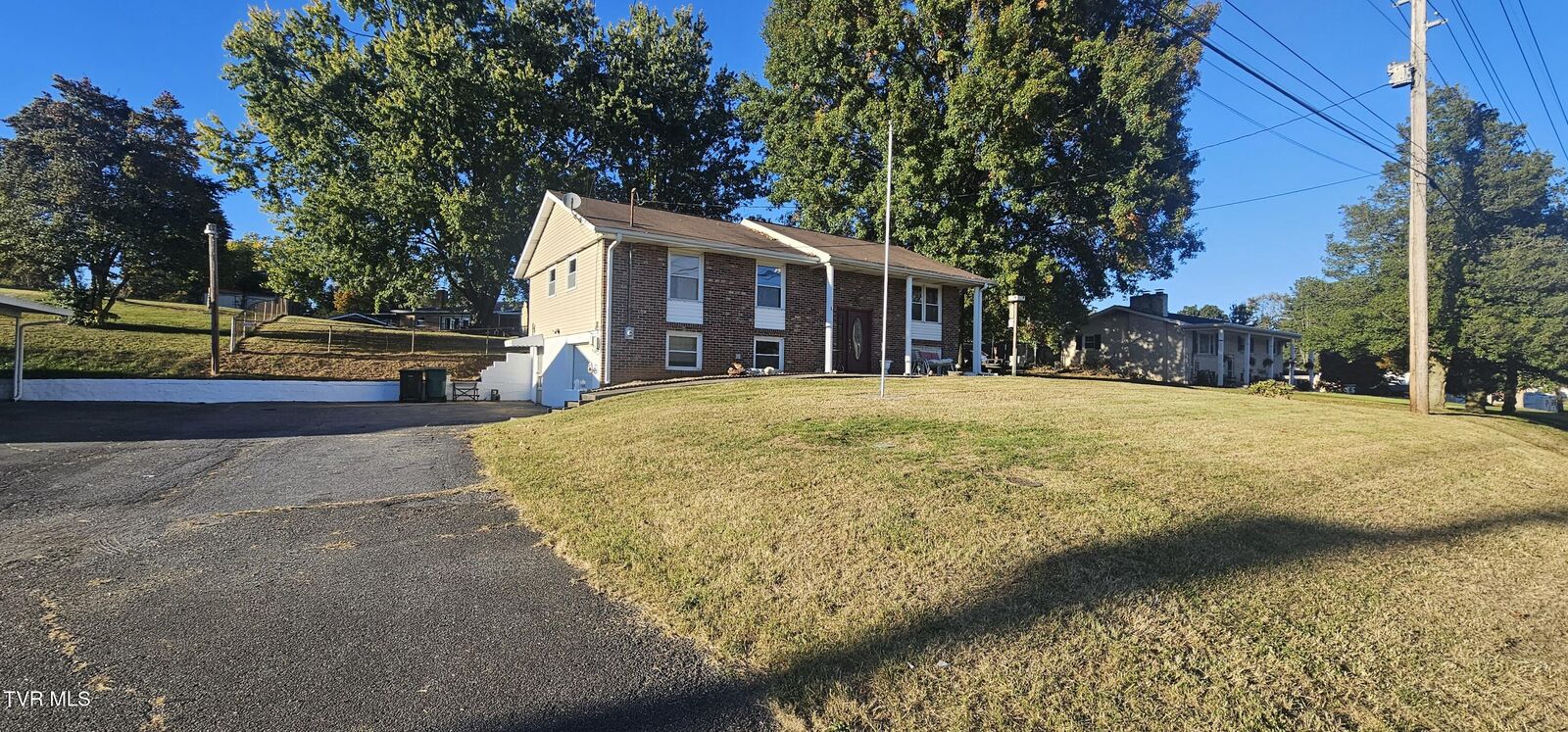 Property Photo: 1170 Old Airport Road VA 24201