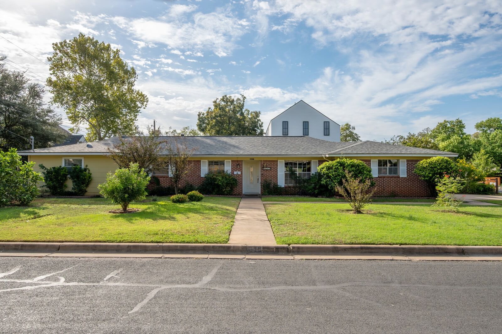 Property Photo: 4621 Philco Drive TX 78745