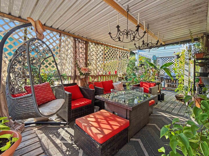 Property Photo:  32151 Lougheed Highway 10  BC V2V 1A3 