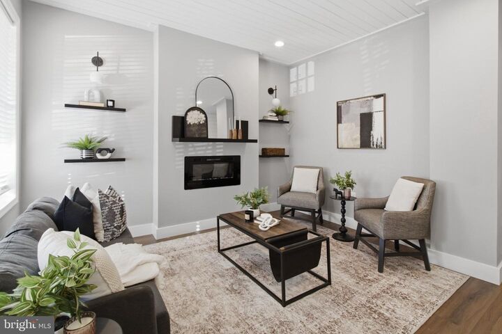 Property Photo:  2113 N Pulaski Street  MD 21217 