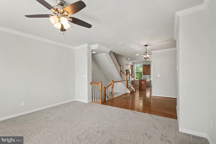 Property Photo:  16759 Shingle Oak Drive  VA 22191 