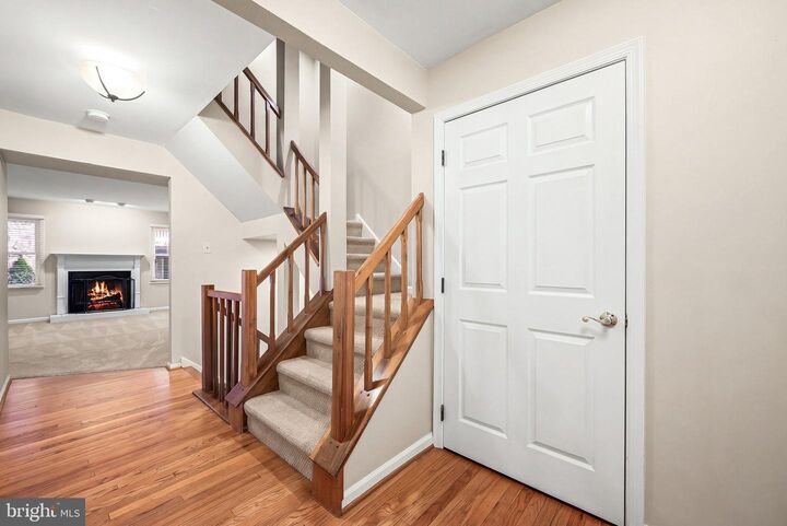 Property Photo: 62 Soldiers Square 62 PA 19087
