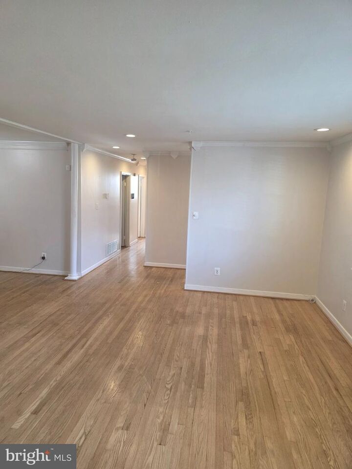 Property Photo:  9412 Gwynndale Drive  MD 20735 