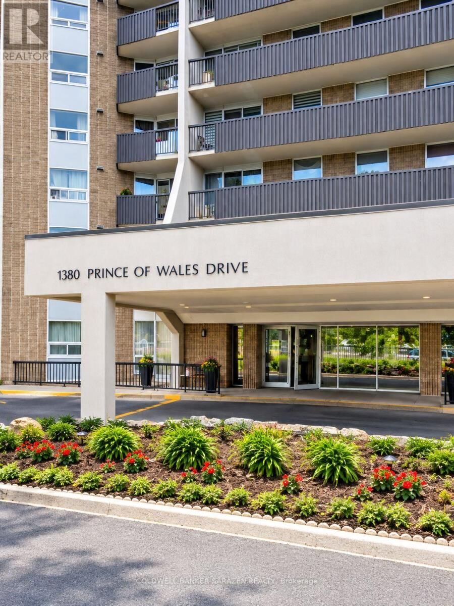 Property Photo:  1380 Prince Of Wales Drive 1109  ON K2C 3N5 