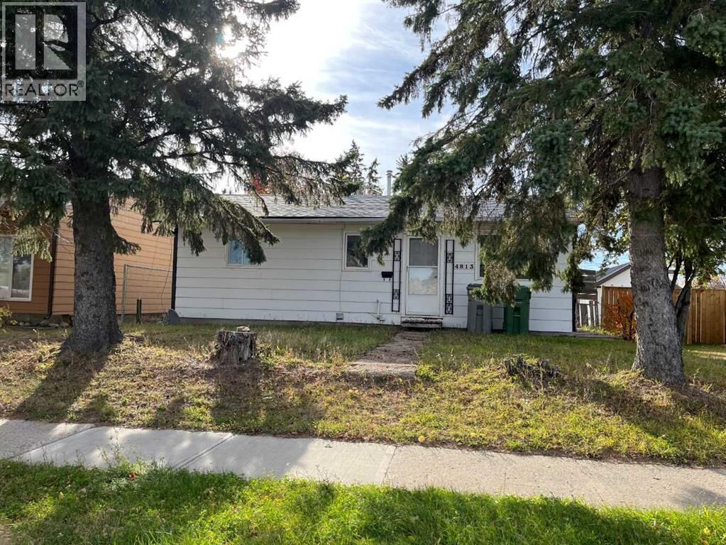 Property Photo:  4813 54 Street  SK S9V 1A4 