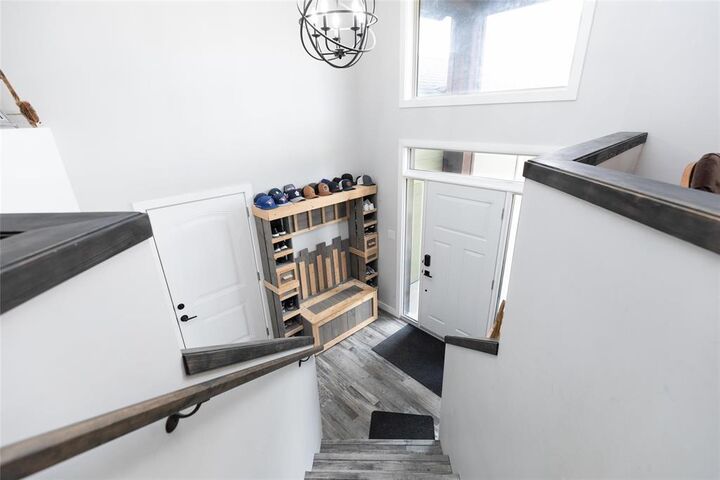 Property Photo: 18 Birch Trail MB R0A 1T0