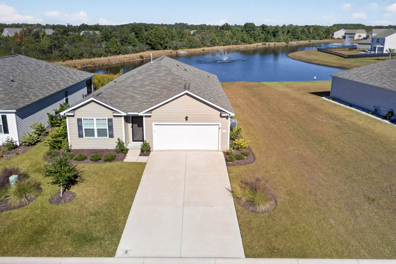 Property Photo: 9174 Fort Hill Way SC 29579