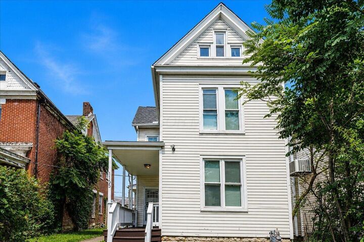 Property Photo: 1155 Hildreth Avenue OH 43203