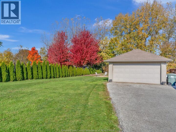 Property Photo:  24 Landor  ON N9V 3Y7 