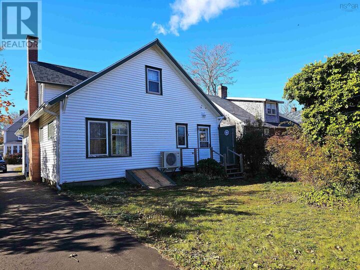 Property Photo:  66 Queen Street  NS B0V 1A0 