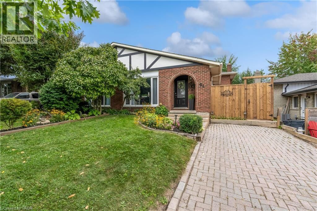 Property Photo: 91 Guildwood Drive ON L9C 6S3