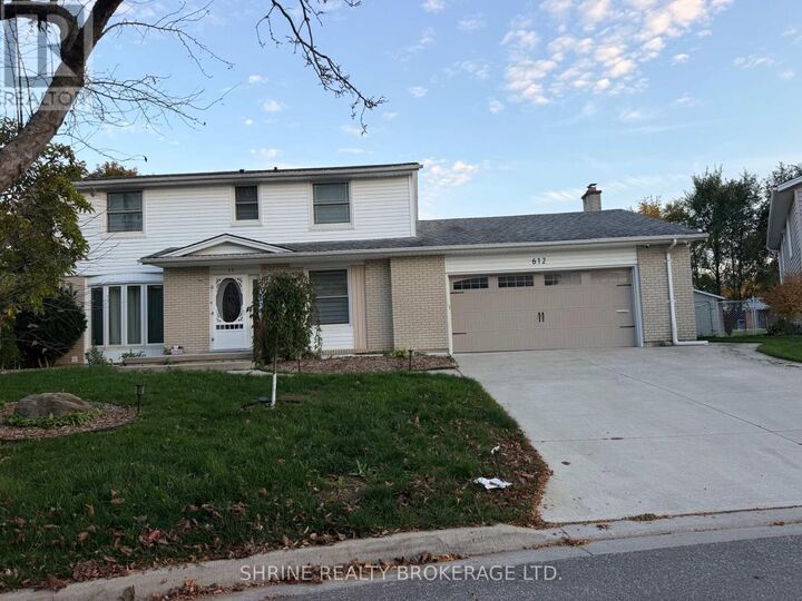 Property Photo:  612 Fox Mill Place Main/Upper  ON N6J 2B2 