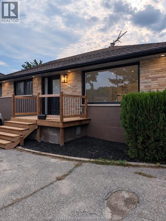 Property Photo:  2101 Dominion Upper  ON N9B 3H8 