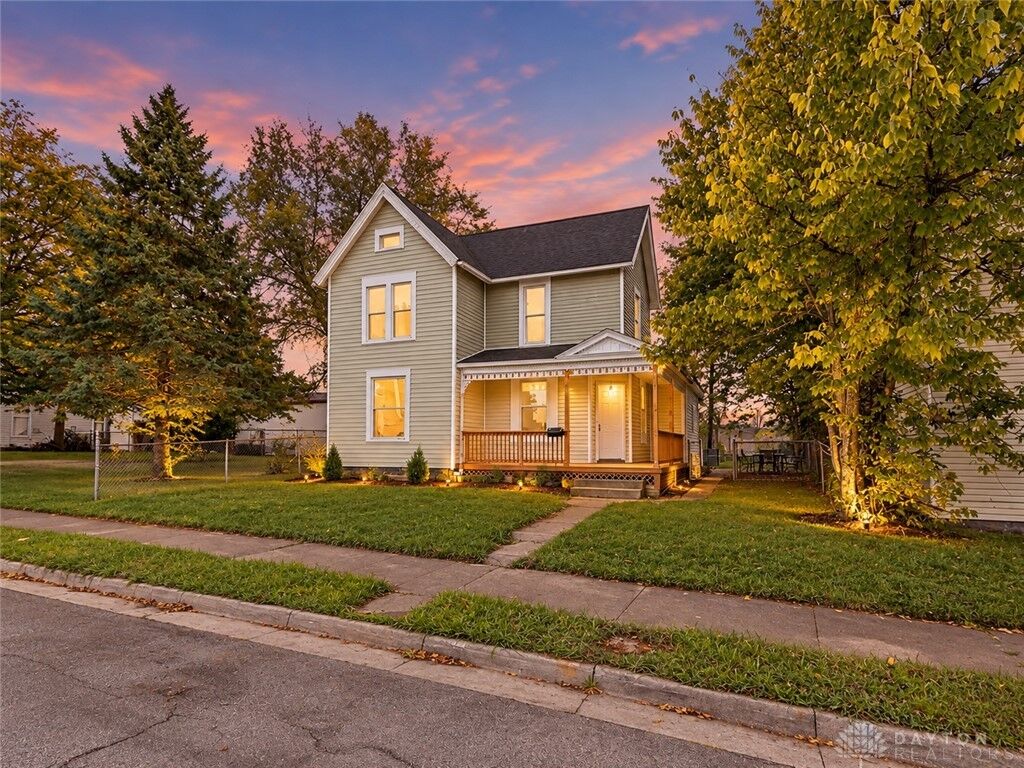 Property Photo: 1321 Lexington Avenue OH 45505