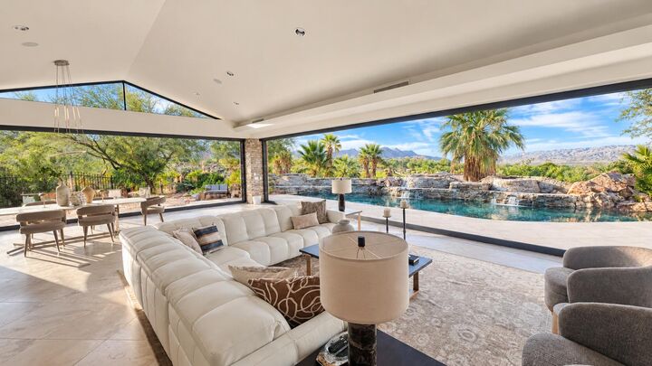 Property Photo: 617 Indian Cove CA 92260