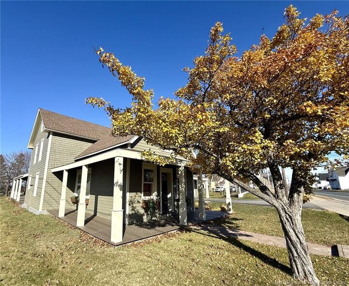 Property Photo:  241 Boul. St-Pierre Ouest  NB E1W 1A4 