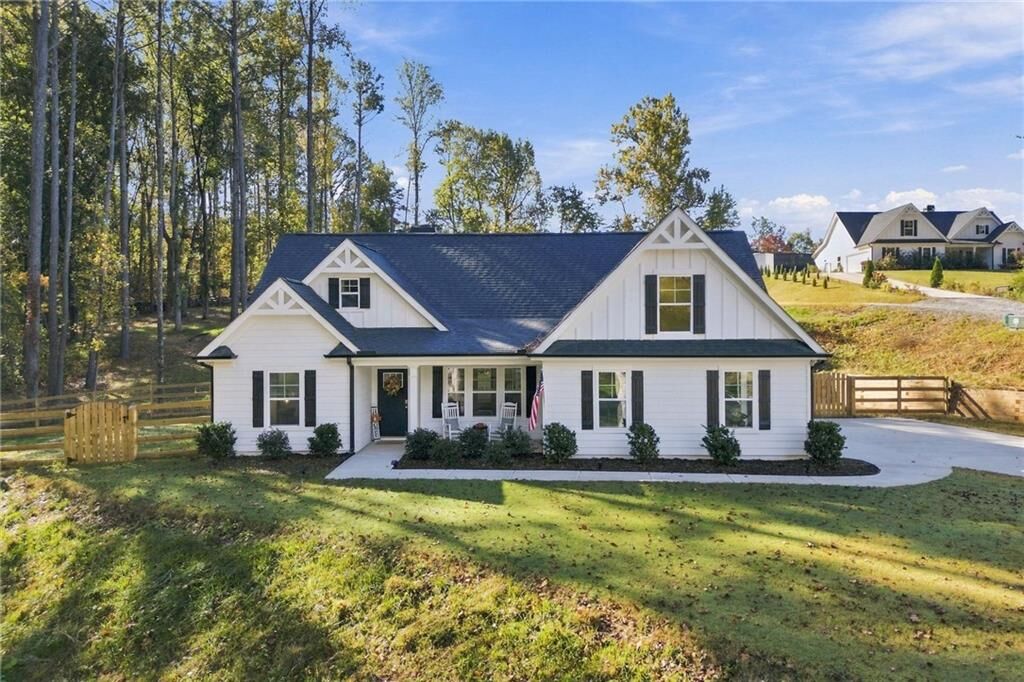 Property Photo:  94 Dove Street  GA 30107 