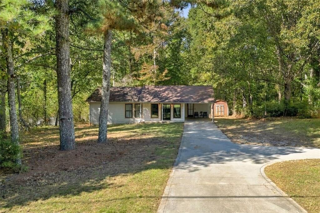Property Photo: 3260 Financial Center Way GA 30519