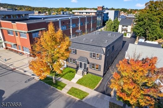 Property Photo:  37 Washington St 4  NJ 07042 