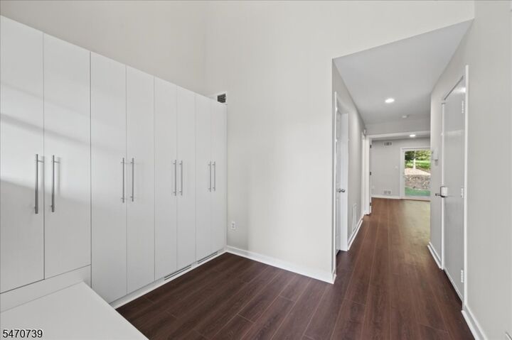 Property Photo: 192 Crestview Rd NJ 08807
