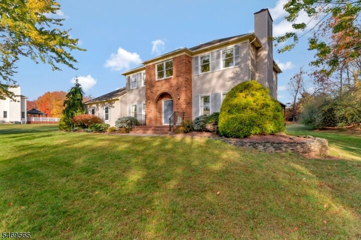 Property Photo:  409 Covered Bridge Rd  NJ 08853 