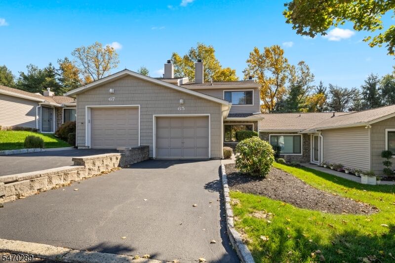 Property Photo:  65 Glenview Avenue  NJ 07052 