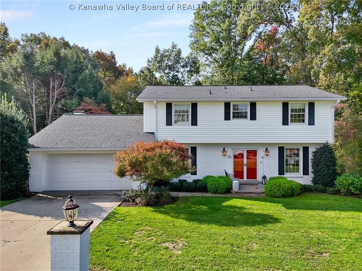 Property Photo:  2045 Parkwood Road  WV 25314 