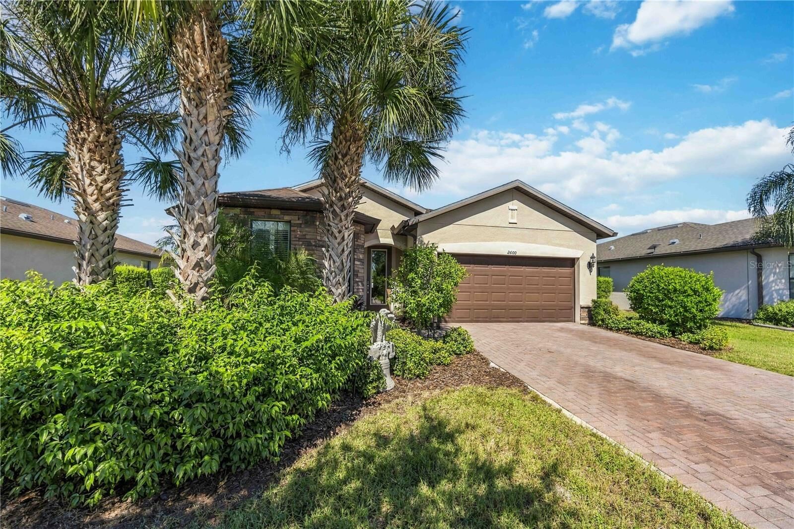 Property Photo: 2600 Sherman Oak Drive FL 34289