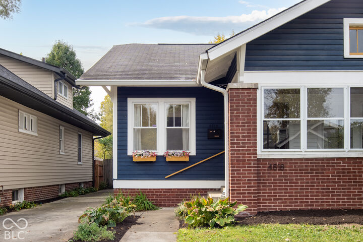 Property Photo:  4818 Carrollton Avenue  IN 46205 