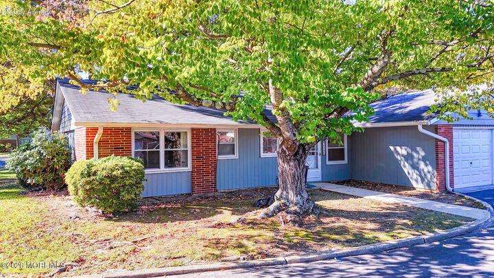Property Photo:  450D Cheshire Court  NJ 08701 