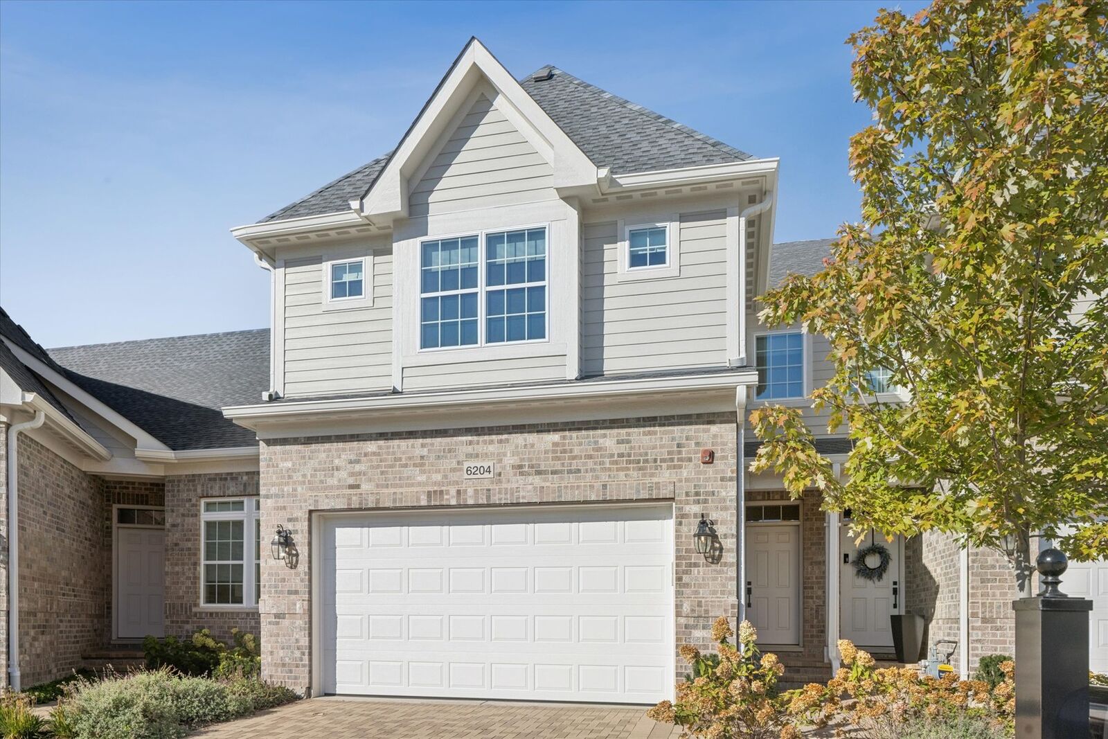 Property Photo: 6204 Flagg Creek Lane IL 60558