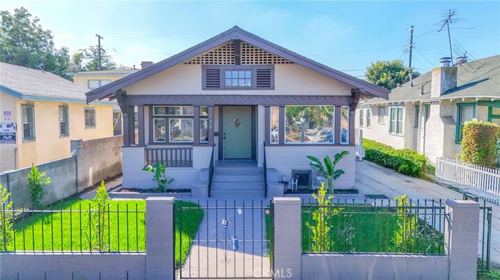 Property Photo: 134 E 56th CA 90011