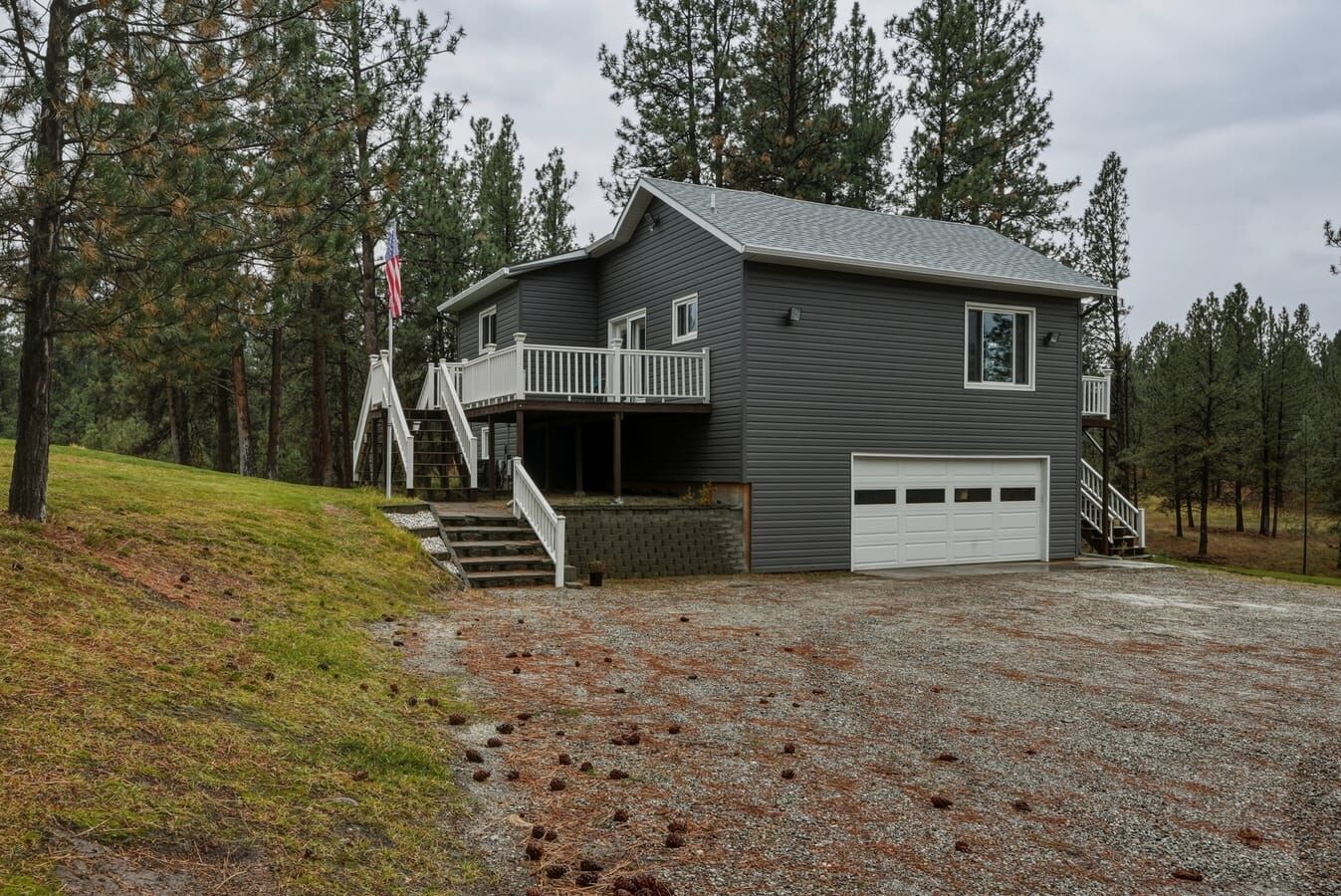 Property Photo:  407 Sapphire Court  MT 59870 