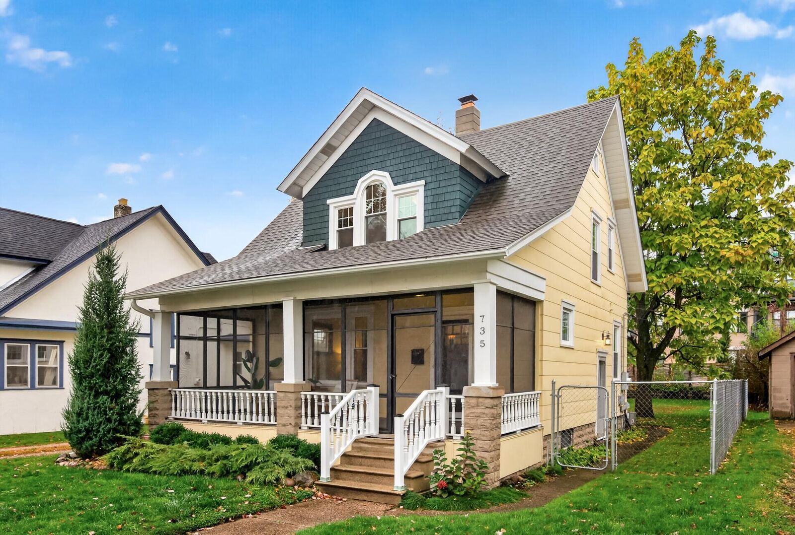 Property Photo: 735 Curfew Street MN 55114