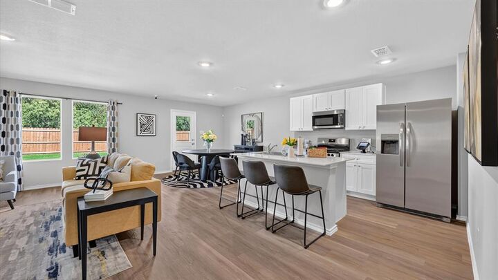 Property Photo: 189 Sage Road TX 76023