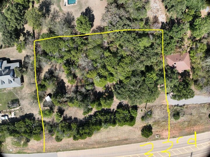 Property Photo: E 33rd Street OK 73013