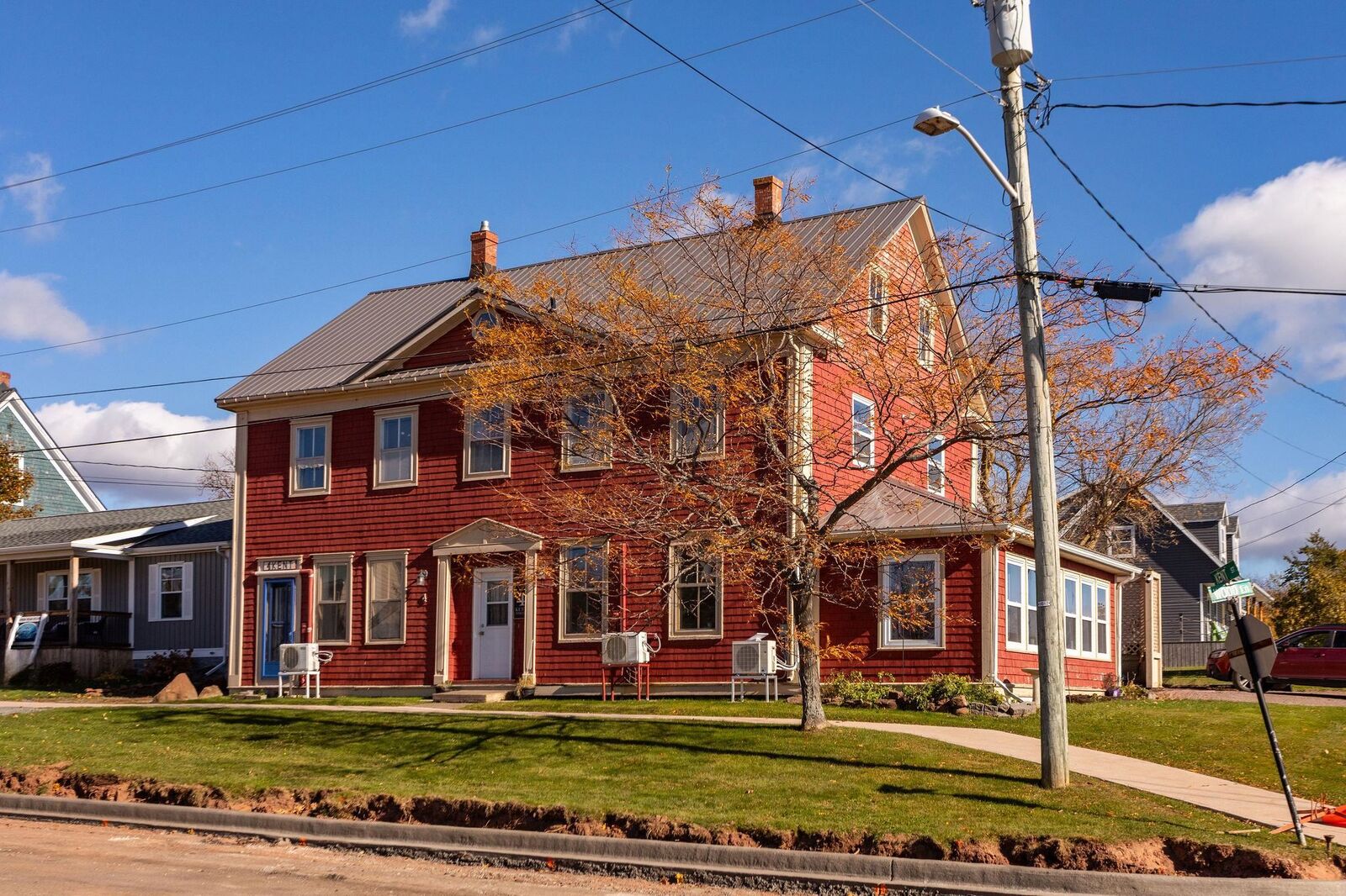 Property Photo:  4 Kent Street  PE C0A 1L0 