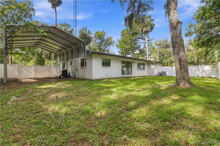 Property Photo:  1991 NW 15th Avenue  FL 34428 