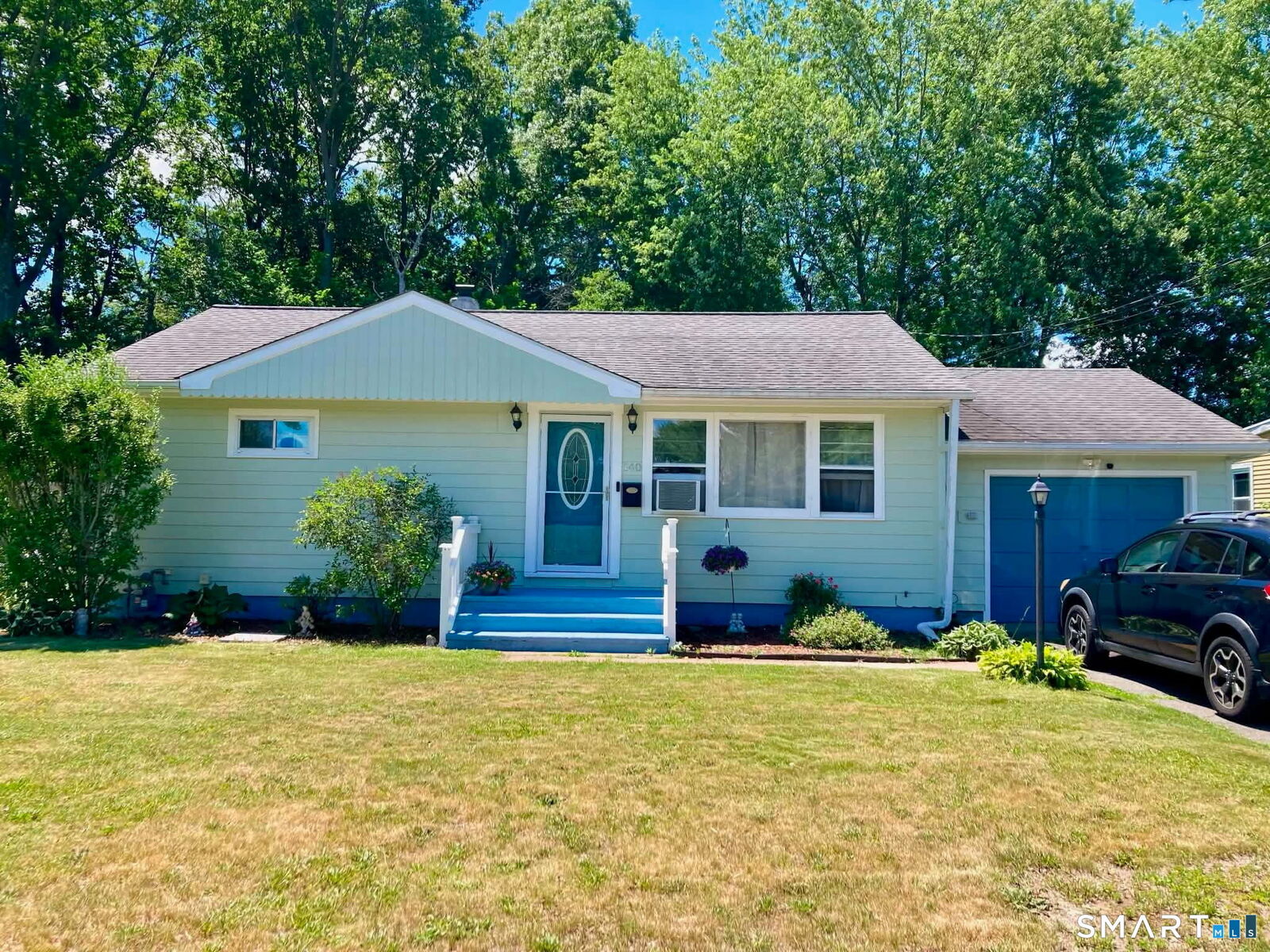 Property Photo: 140 Contact Drive CT 06516