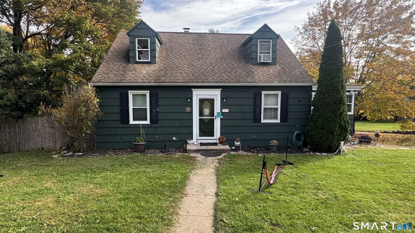 Property Photo:  