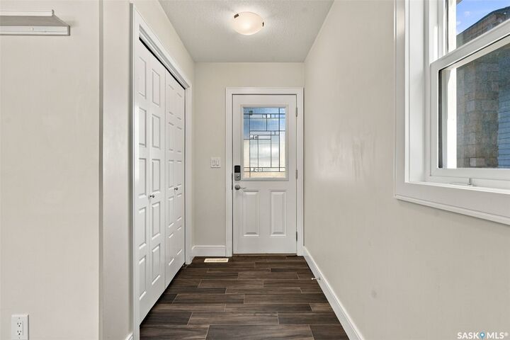 Property Photo:  154 Cowan Crescent  SK S0K 2T1 