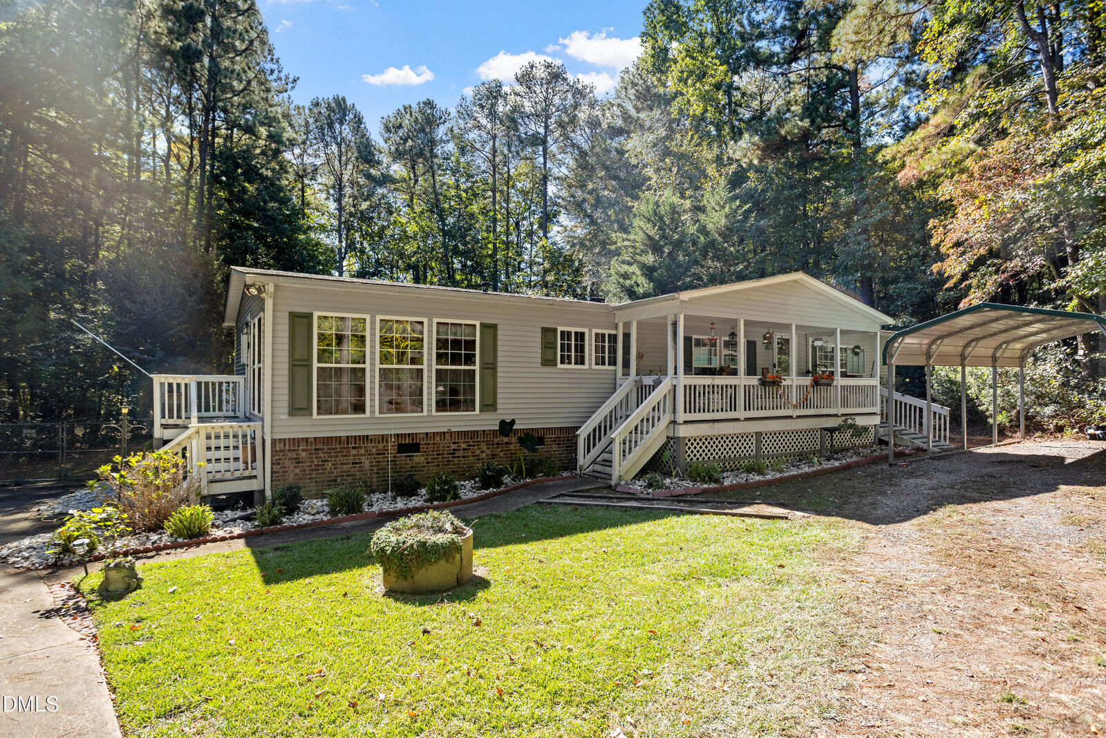 Property Photo:  90 Poplar Creek Drive  NC 27525 