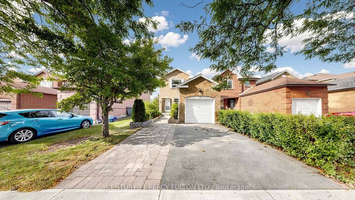 Property Photo: 18 Tipton Crescent ON L1T 2L1