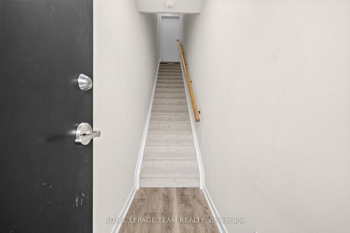Property Photo:  434 Stargrass Private  ON K2J 6G3 